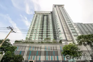 1 Bedroom Condo for rent in Bang Yi Ruea, Bangkok near BTS Pho Nimit