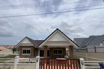 2 Bedroom House for sale in Dusita Village 1, Thap Tai, Prachuap Khiri Khan