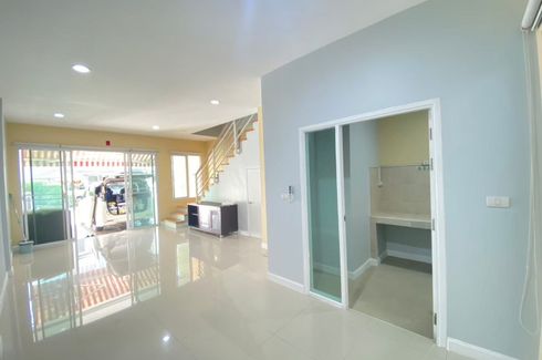 3 Bedroom House for rent in Khlong Chan, Bangkok