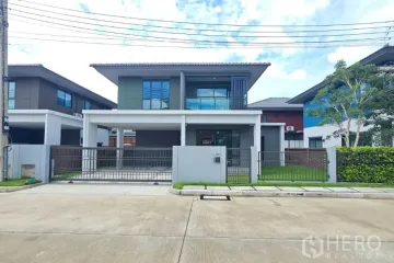 4 Bedroom House for sale in Setthasiri Wongwaen-Lamlukka, Bueng Kham Phroi, Pathum Thani