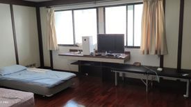 3 Bedroom Condo for sale in Kiarti Thanee City Mansion, Khlong Toei Nuea, Bangkok near BTS Asoke