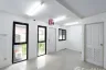 3 Bedroom Townhouse for sale in THE ENTER, Dokmai, Bangkok