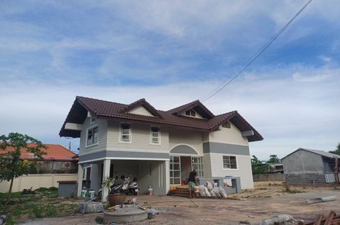 3 Bedroom House for sale in Na Kluea, Chonburi