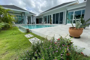 4 Bedroom Villa for sale in Pa Khlok, Phuket