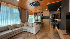 4 Bedroom House for rent in Dokmai, Bangkok