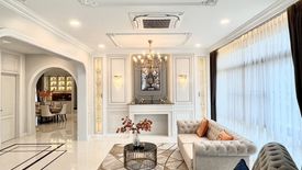 5 Bedroom House for sale in Nantawan Rama 9 - New Krungthepkretha, Saphan Sung, Bangkok