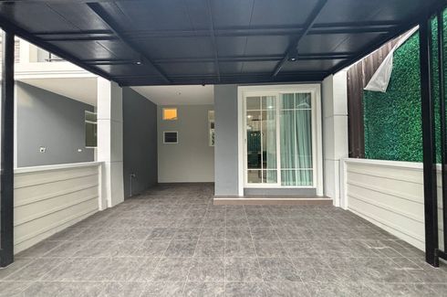 3 Bedroom Townhouse for rent in Golden Town Chiangmai - Kad Ruamchok, Fa Ham, Chiang Mai