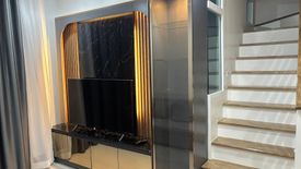 3 Bedroom Townhouse for rent in Golden Town Chiangmai - Kad Ruamchok, Fa Ham, Chiang Mai