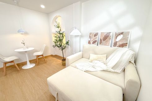 1 Bedroom Condo for sale in Baan Phrayapirom-Ratchada, Chan Kasem, Bangkok