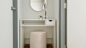 1 Bedroom Condo for rent in Chewathai Pinklao, Bang Yi Khan, Bangkok near MRT Bang Yi Khan