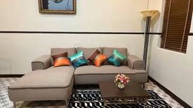 2 Bedroom Townhouse for rent in Si Phraya, Bangkok near MRT Sam Yan