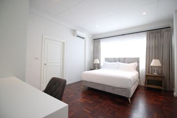 6 Bedroom House for rent in Lat Yao, Bangkok