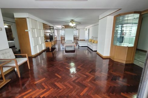 3 Bedroom Condo for rent in Khlong Toei Nuea, Bangkok near Airport Rail Link Makkasan