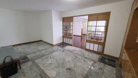 3 Bedroom Condo for rent in Khlong Toei Nuea, Bangkok near Airport Rail Link Makkasan