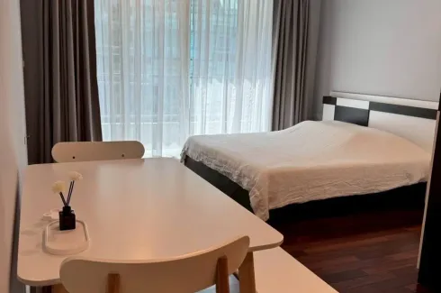 Condo for rent in Circle Condominium, Makkasan, Bangkok near Airport Rail Link Makkasan