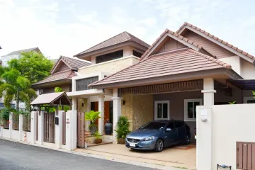 3 Bedroom Villa for rent in Chokchai Village 10, Nong Prue, Chonburi