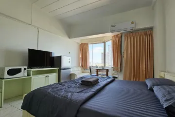 Condo for rent in Thien Tong Condotel, Nong Prue, Chonburi