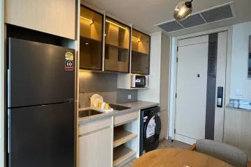 1 Bedroom Condo for rent in Arom Wongamat, Na Kluea, Chonburi