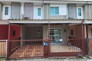 3 Bedroom Townhouse for rent in Baan Pruksa 86/1 Ladkrabang-Suvarnabhumi, Sisa Chorakhe Noi, Samut Prakan