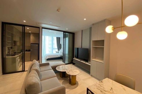 2 Bedroom Condo for rent in Thung Maha Mek, Bangkok near MRT Silom