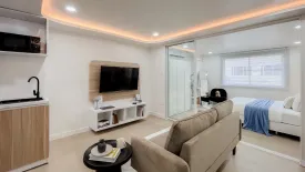 1 Bedroom Condo for sale in Lanna Condominium, Pa Tan, Chiang Mai