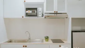 1 Bedroom Condo for sale in SR Condo Complex, Nong Pa Khrang, Chiang Mai