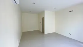 Commercial for rent in Pa Daet, Chiang Mai