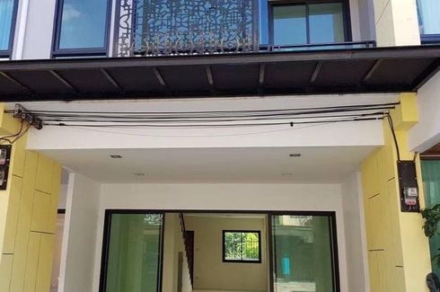 3 Bedroom Townhouse for rent in Promt Business Home, Chang Phueak, Chiang Mai
