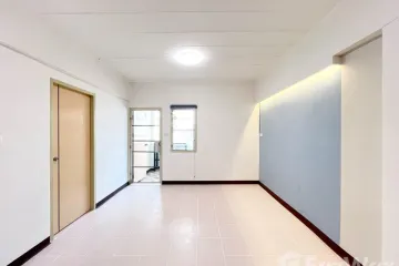 Condo for sale in National Housing Authority Nong Hoi, Nong Hoi, Chiang Mai