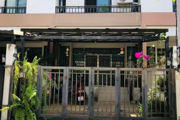 2 Bedroom Townhouse for rent in Chang Khlan, Chiang Mai