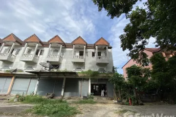 2 Bedroom Townhouse for sale in Doi Lo, Chiang Mai