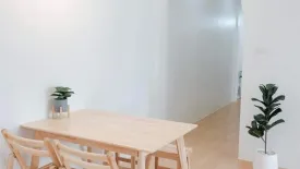 2 Bedroom Townhouse for rent in Nong Pa Khrang, Chiang Mai