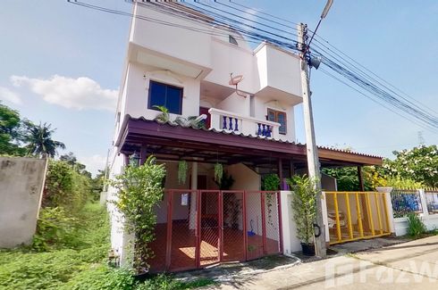 2 Bedroom Townhouse for sale in San Klang, Chiang Mai