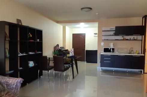 2 Bedroom Condo for sale in The Trio Condominium, Chang Phueak, Chiang Mai