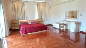 House for rent in Makkasan, Bangkok near MRT Phetchaburi