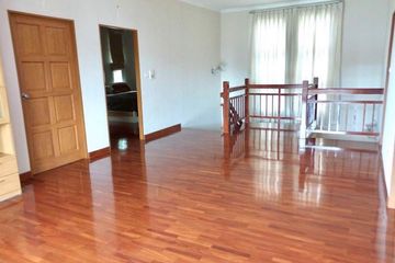 House for rent in Makkasan, Bangkok near MRT Phetchaburi