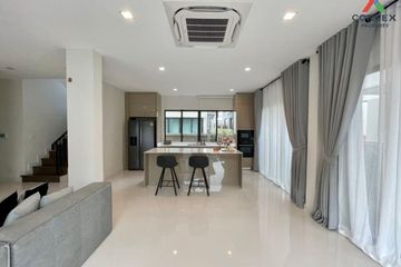 3 Bedroom House for rent in Bangkok Boulevard Rama 9, Saphan Sung, Bangkok