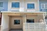 3 Bedroom Townhouse for sale in Narisra, Bueng Nam Rak, Pathum Thani