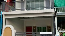 3 Bedroom Townhouse for sale in Bang Phut, Nonthaburi