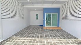 3 Bedroom Townhouse for sale in Khlong Song, Pathum Thani