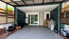 4 Bedroom Townhouse for sale in Gloden Town Watcharapol-Sukhapiban 5, O Ngoen, Bangkok