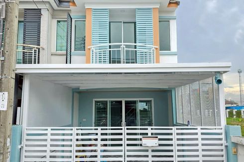 2 Bedroom Townhouse for sale in The Park @ Fashion, Khan Na Yao, Bangkok