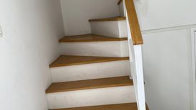 3 Bedroom Townhouse for sale in Krathum Lom, Nakhon Pathom