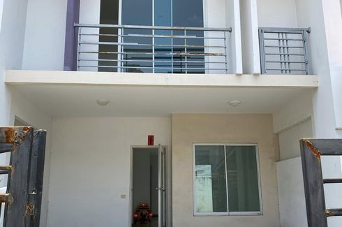 3 Bedroom Townhouse for sale in Krathum Lom, Nakhon Pathom
