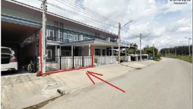 3 Bedroom Townhouse for sale in Wang Nam Khiao, Nakhon Pathom