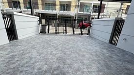 3 Bedroom Townhouse for sale in Baan Klang Muang Urbanion Kaset-Nawamin 2, Anusawari, Bangkok