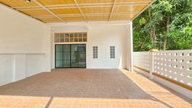 5 Bedroom Townhouse for sale in Chomfah warangkul Klong 2, Prachathipat, Pathum Thani