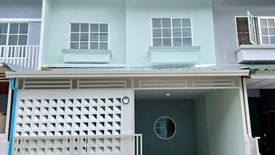 3 Bedroom Townhouse for sale in Narisra, Bueng Nam Rak, Pathum Thani