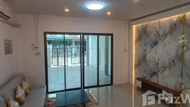 3 Bedroom Townhouse for sale in Khlong Phra Udom, Nonthaburi