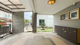 4 Bedroom House for sale in Dokmai, Bangkok